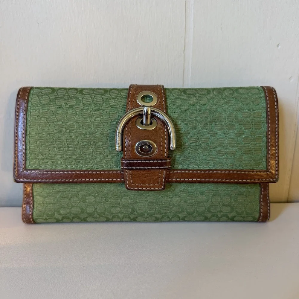 Coach SOHO Green Mini Signature C Canvas Leather Buckle Bi-Fold Wallet VTG Y2K